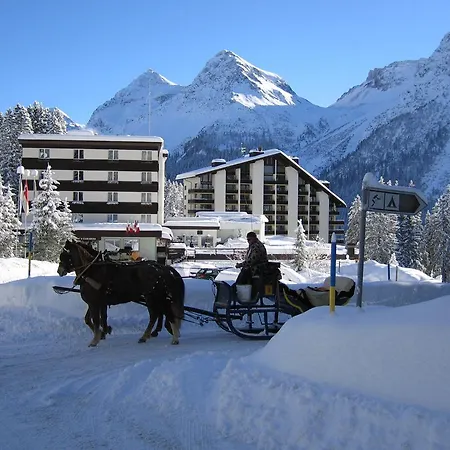 Rothornblick 2 酒店 *